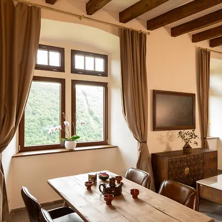 Burgresidenz Moselblick Auf Burg Coraidelstein * Klotten